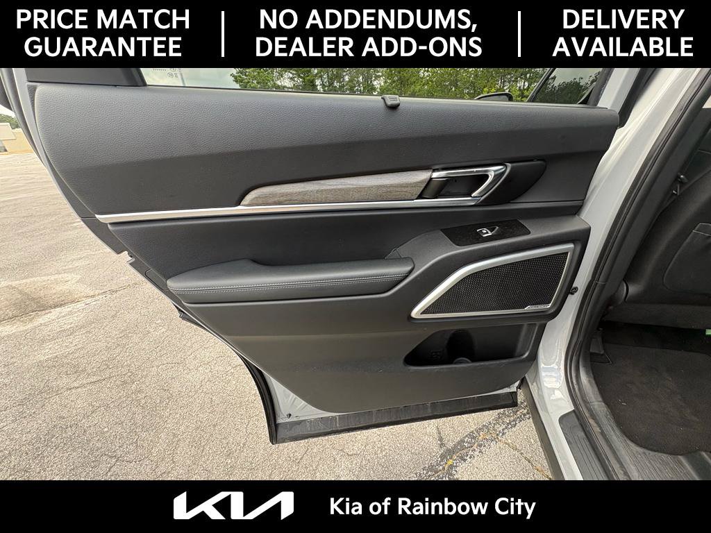 Used 2021 Kia Telluride EX w/ EX Premium Package AWD/4WD image 17