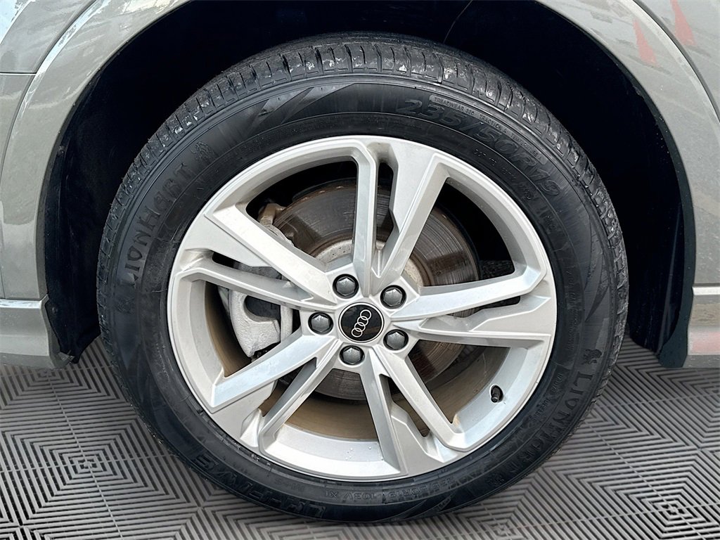 Used 2023 Audi Q3 2.0T Premium Plus w/ Premium Plus Package image 33