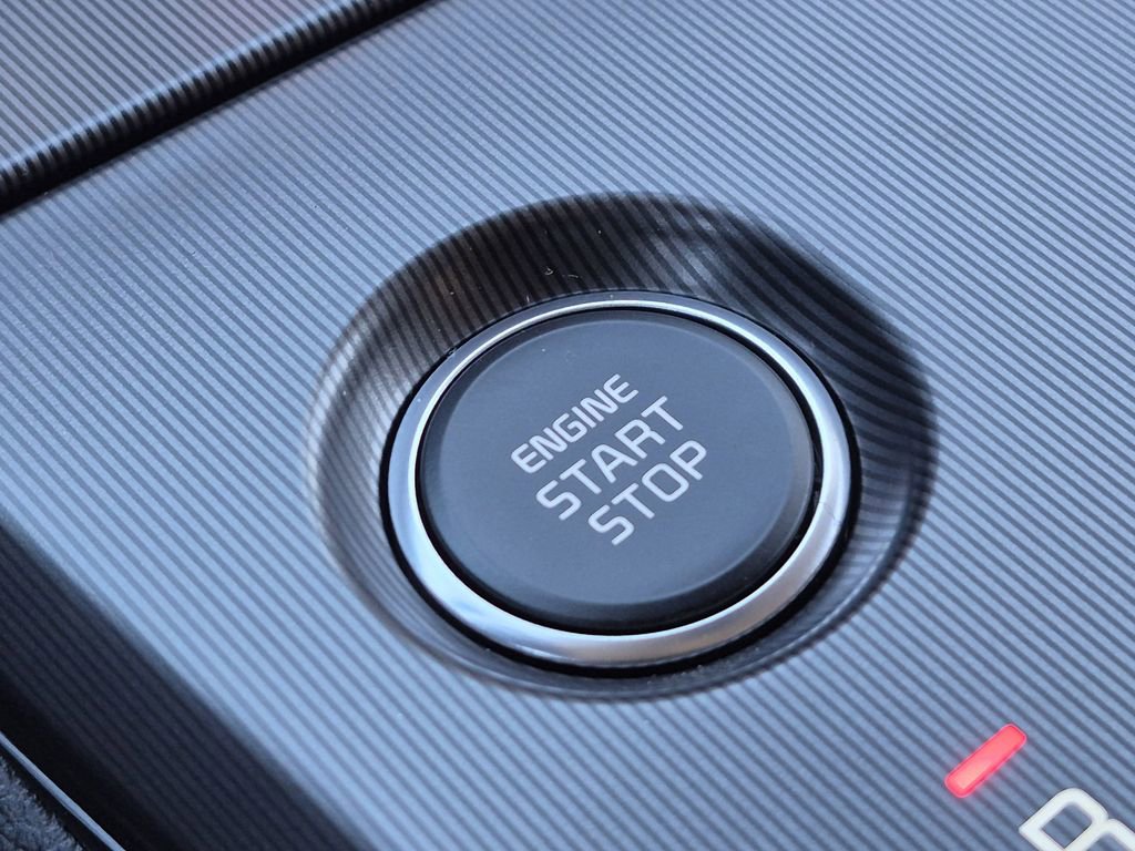 New 2026 Kia Sportage EX image 26