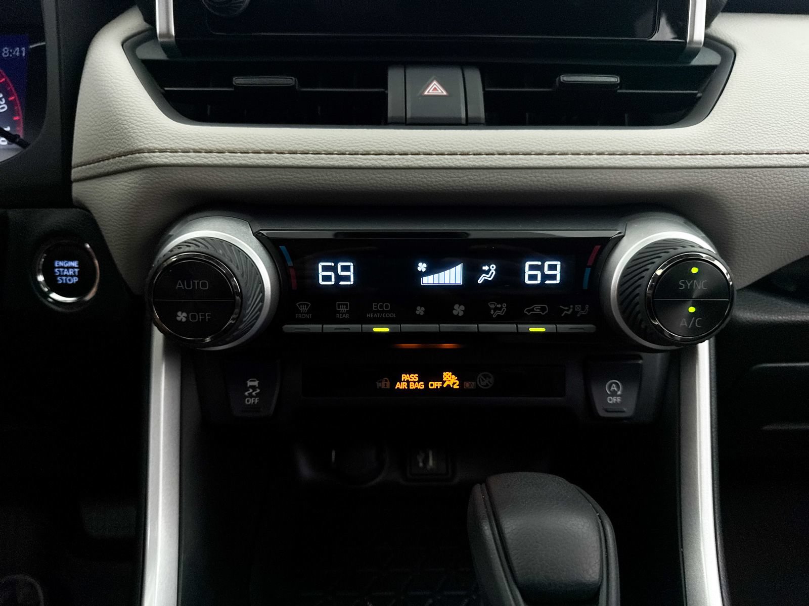 Used 2024 Toyota RAV4 XLE w/ Convenience Package FWD image 22