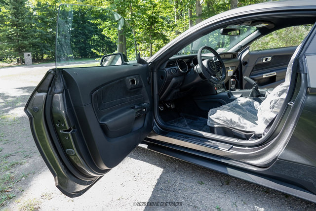 Used 2015 Ford Mustang Shelby GT350 RWD image 46