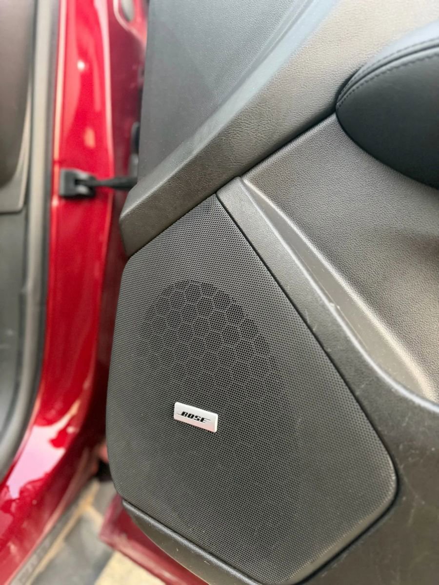 Used 2017 Cadillac XT5 Luxury w/ Driver Awareness Package image 16