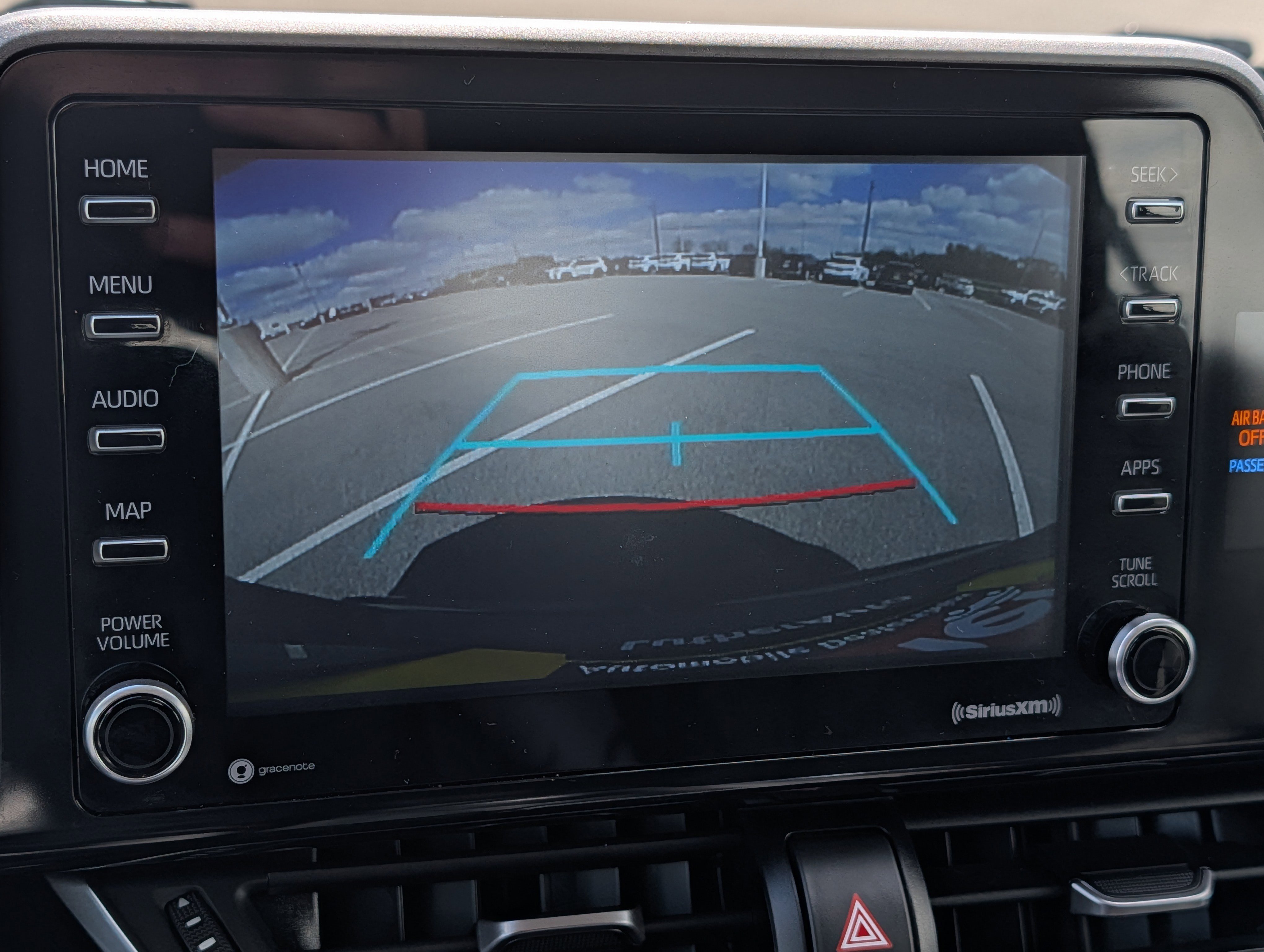 Used 2021 Toyota C-HR LE FWD image 33