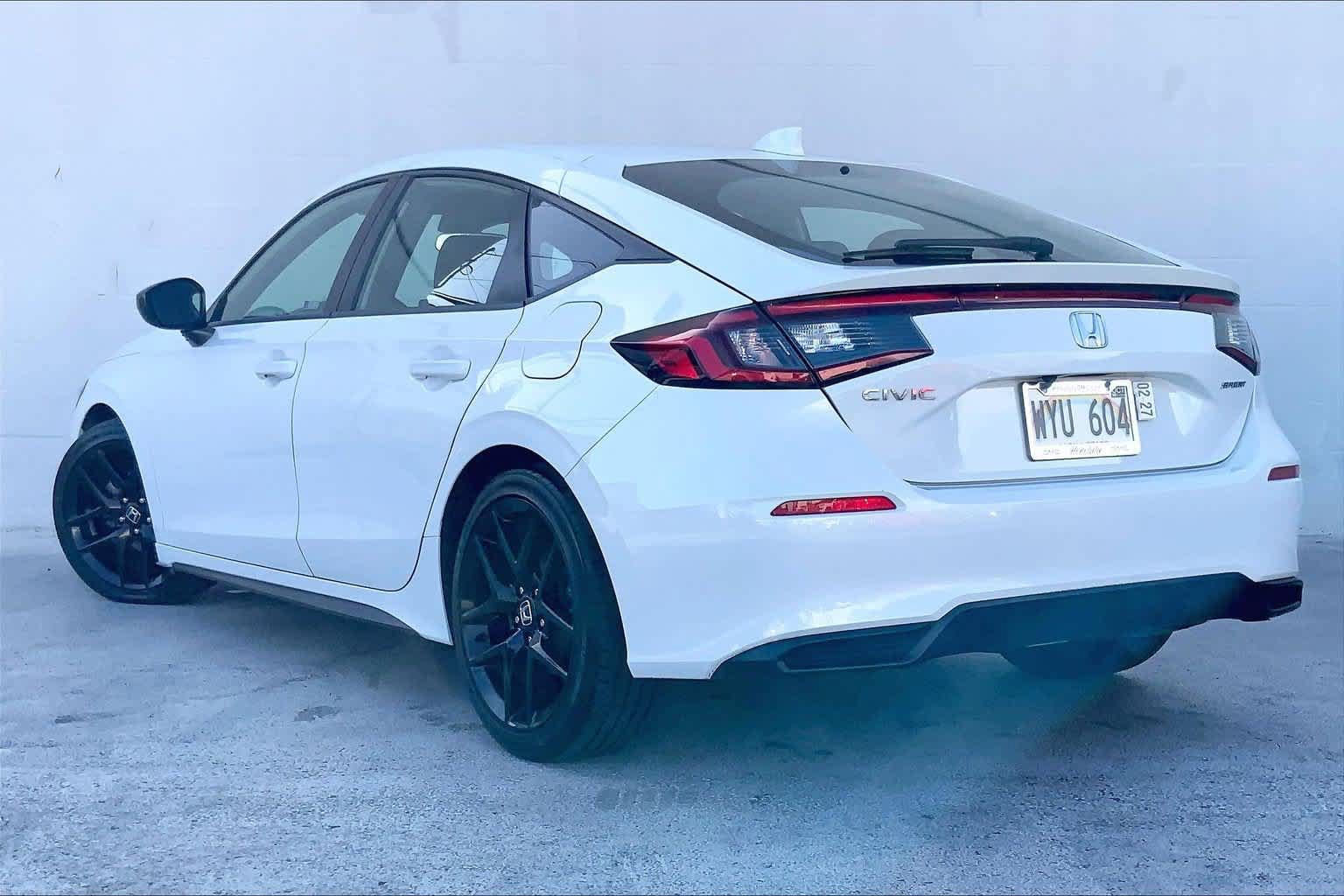 Used 2024 Honda Civic Sport image 4