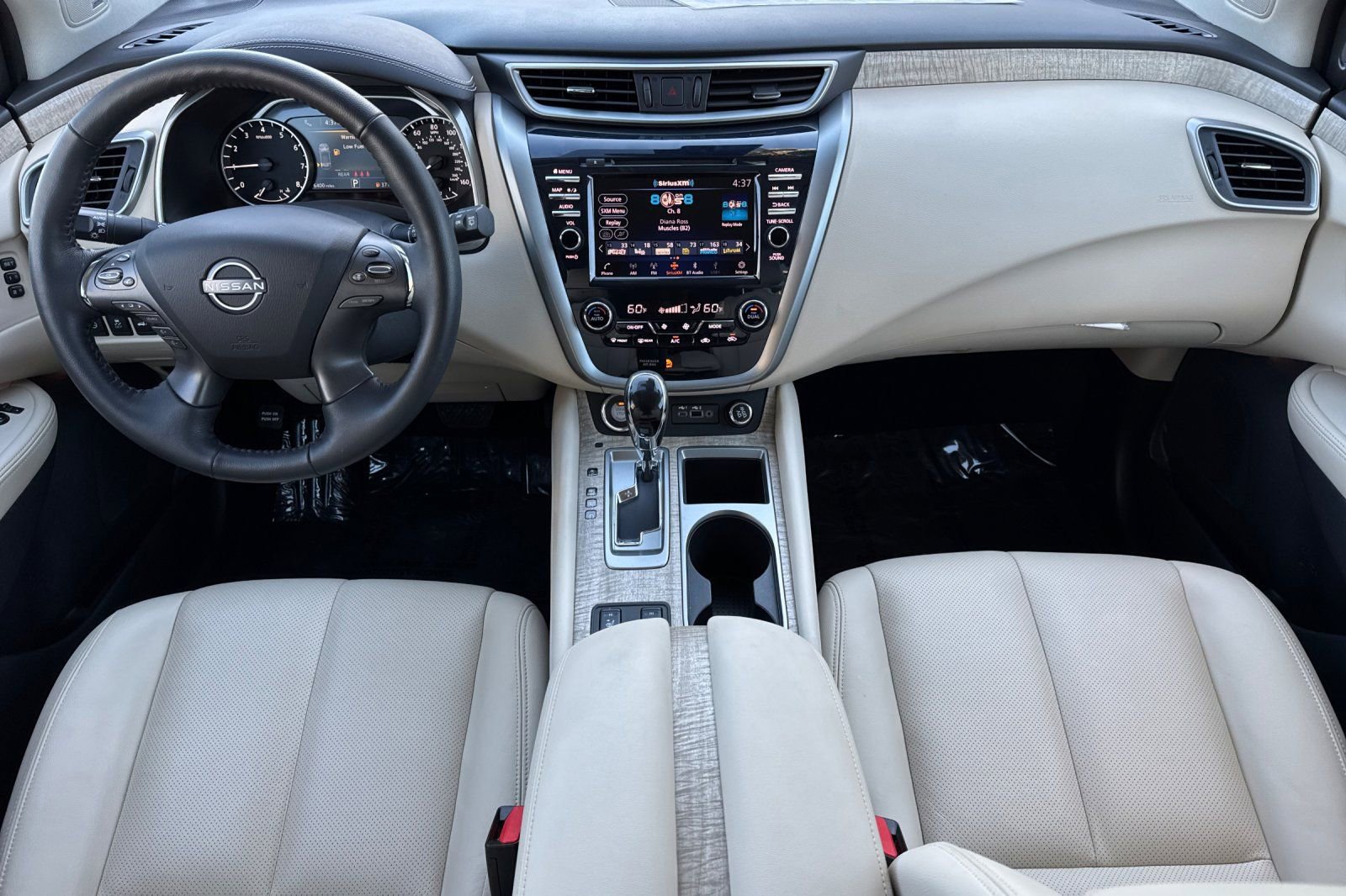 Used 2024 Nissan Murano SL image 13