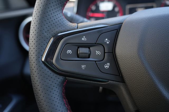 New 2026 Chevrolet Trax RS w/ Sunroof Package image 12