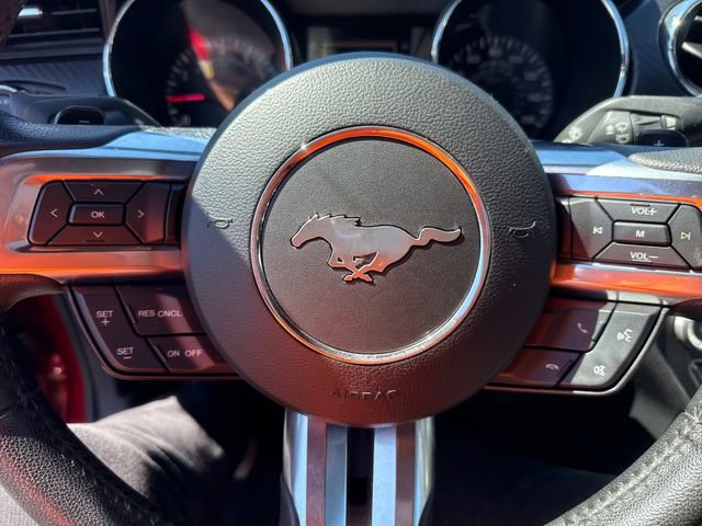 Used 2015 Ford Mustang Coupe RWD image 20