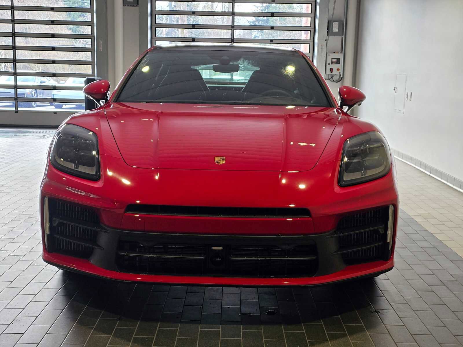 New 2025 Porsche Panamera 4 image 10