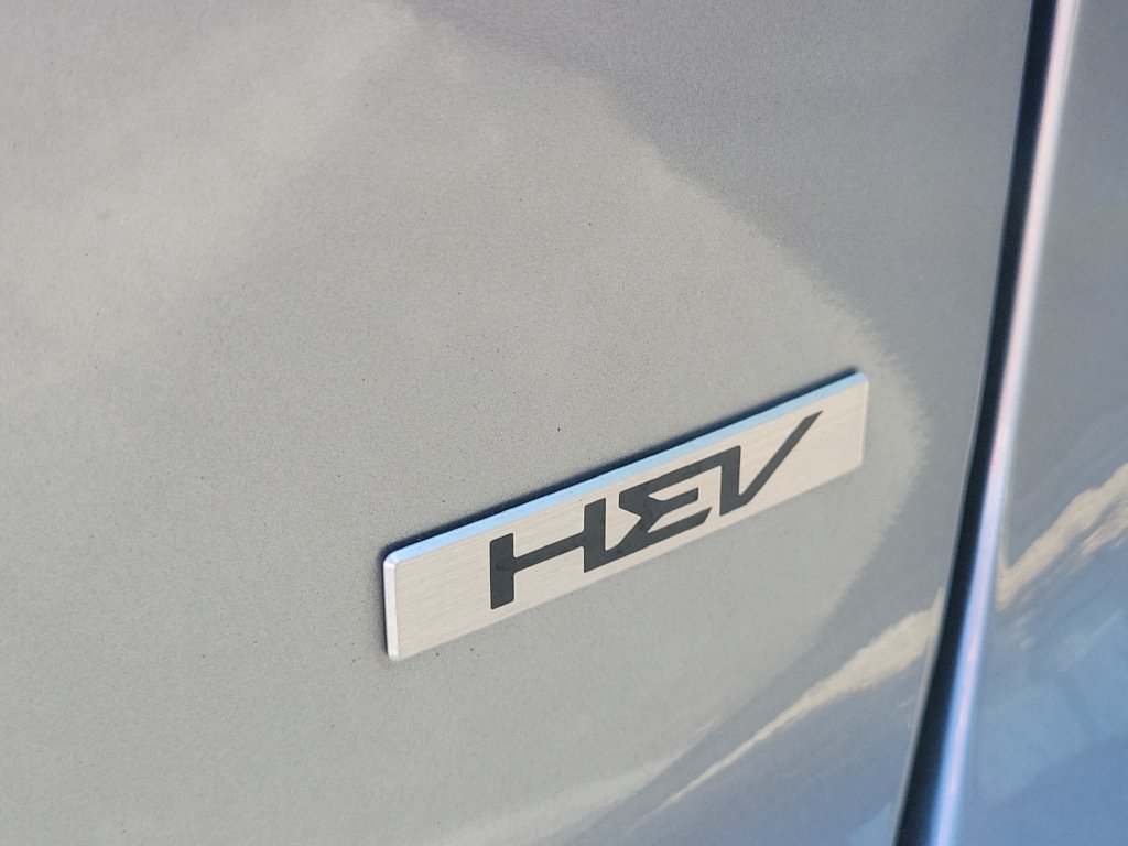 Used 2023 Kia Niro EX FWD image 10
