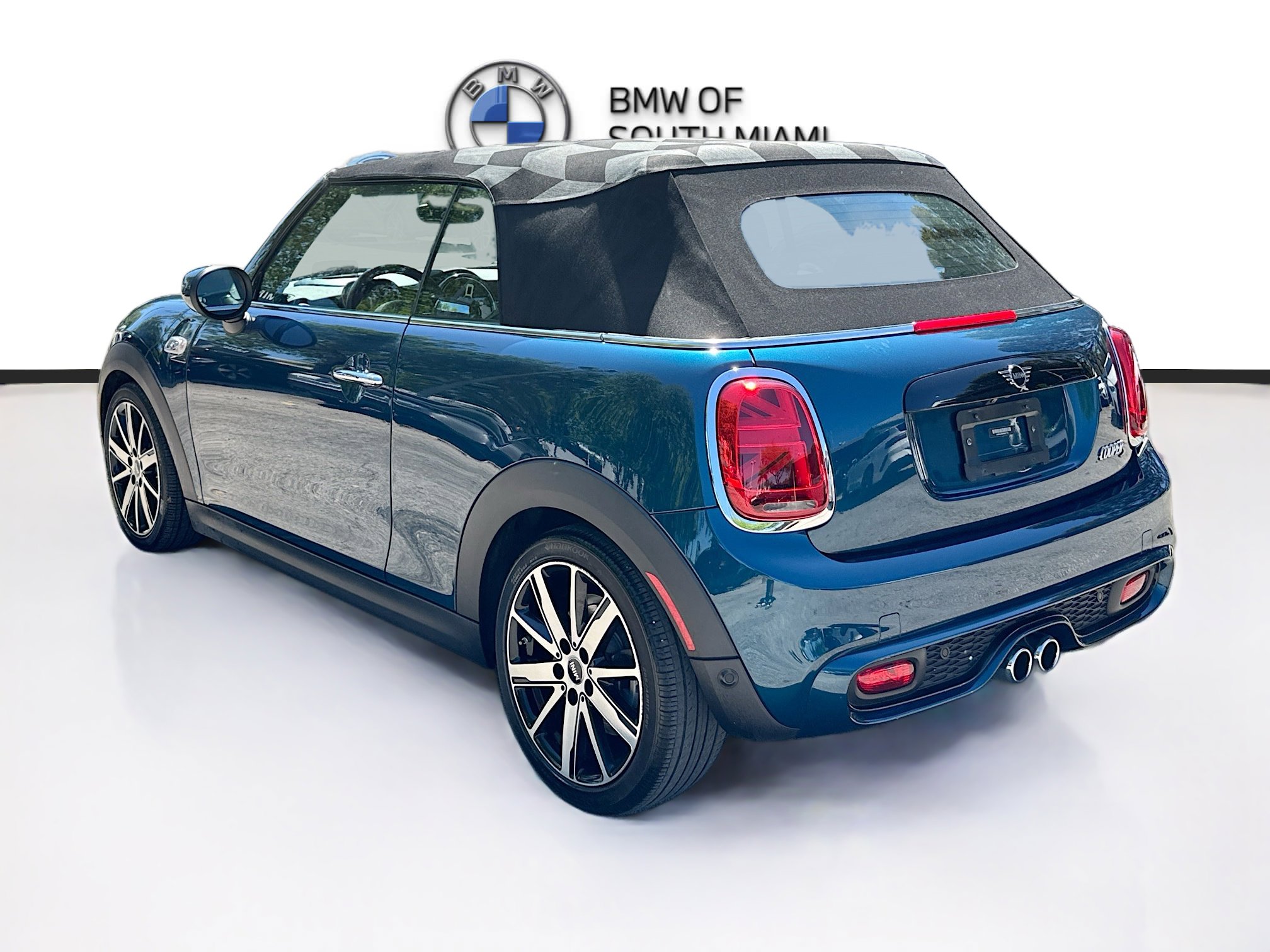 Used 2021 MINI Cooper S w/ Sidewalk Package image 5