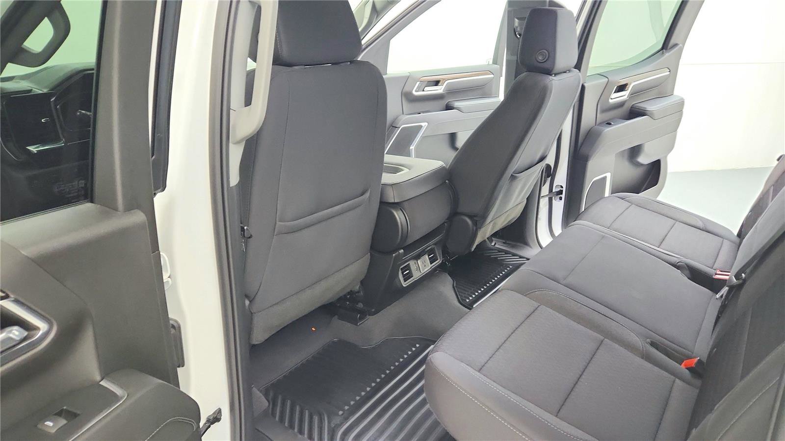 Used 2023 Chevrolet Silverado 1500 LT image 21