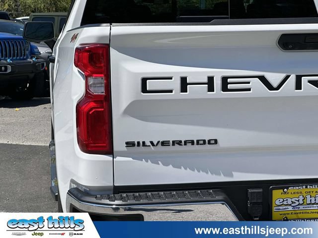 Used 2023 Chevrolet Silverado 1500 LTZ w/ LTZ Convenience Package II AWD/4WD image 12