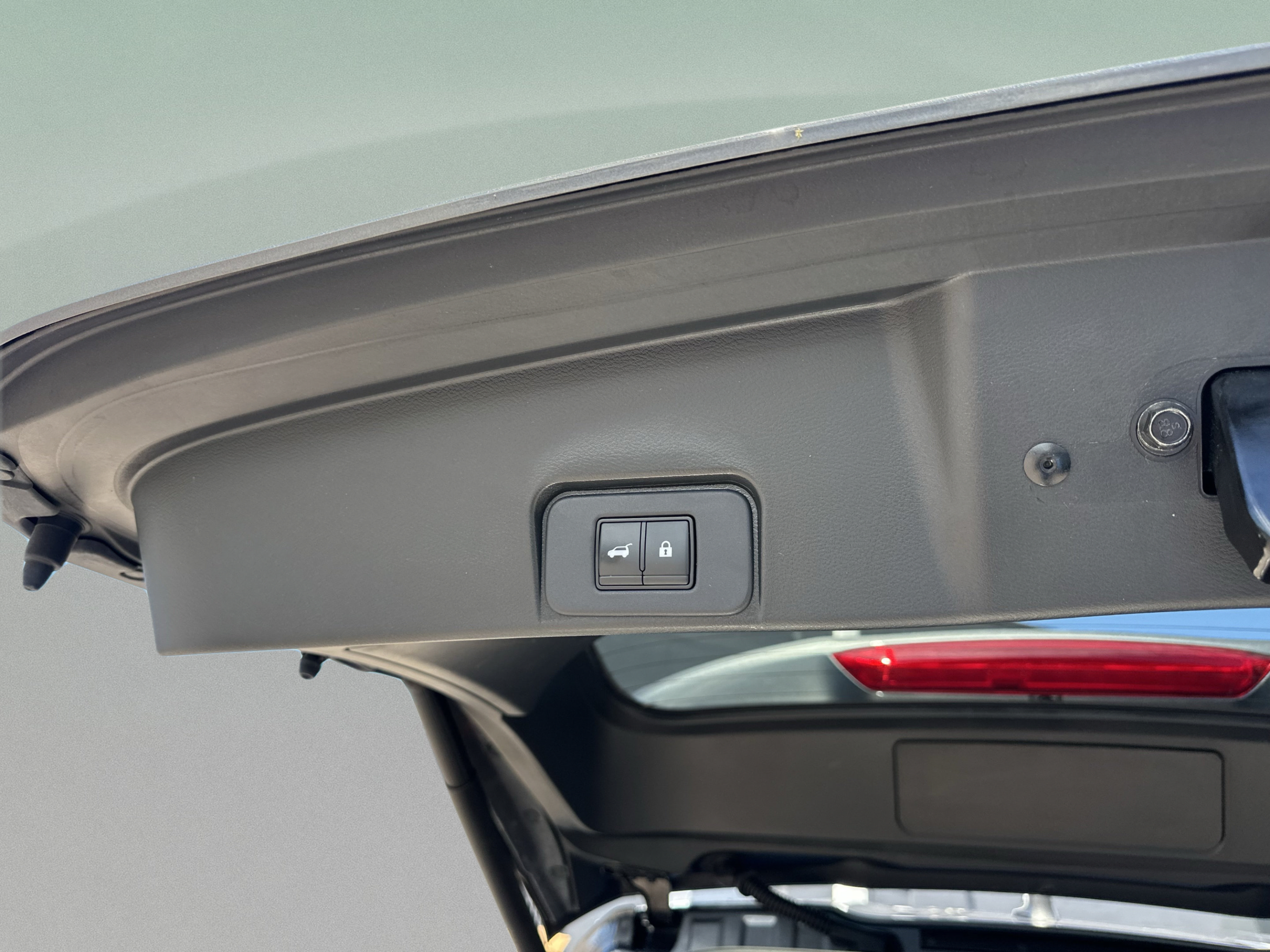 Certified 2021 Nissan Rogue SL FWD image 11