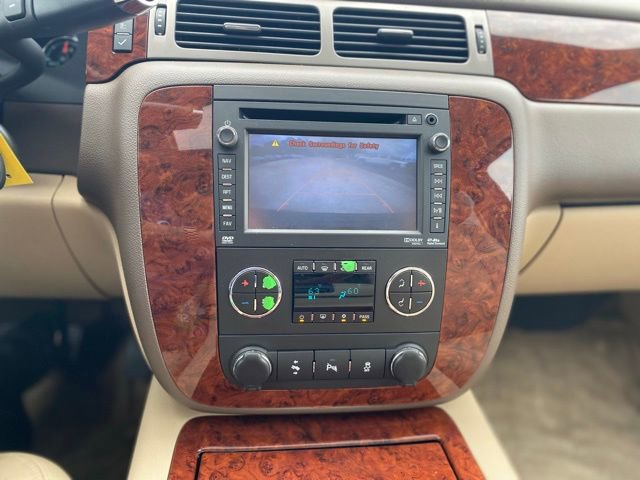 Used 2013 Chevrolet Tahoe LTZ RWD image 19