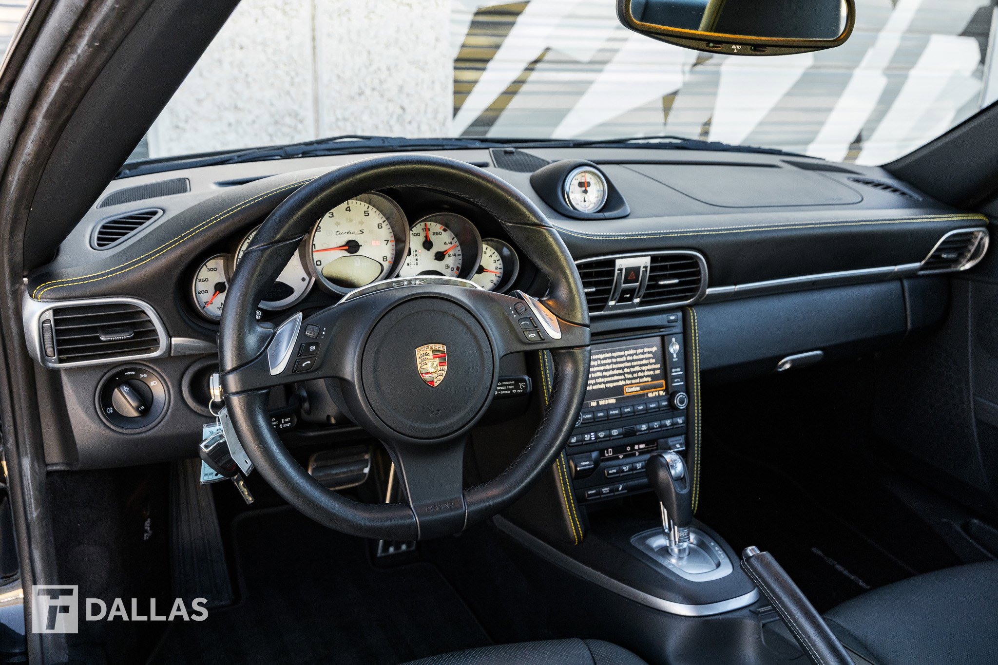 Used 2012 Porsche 911 Turbo S image 24