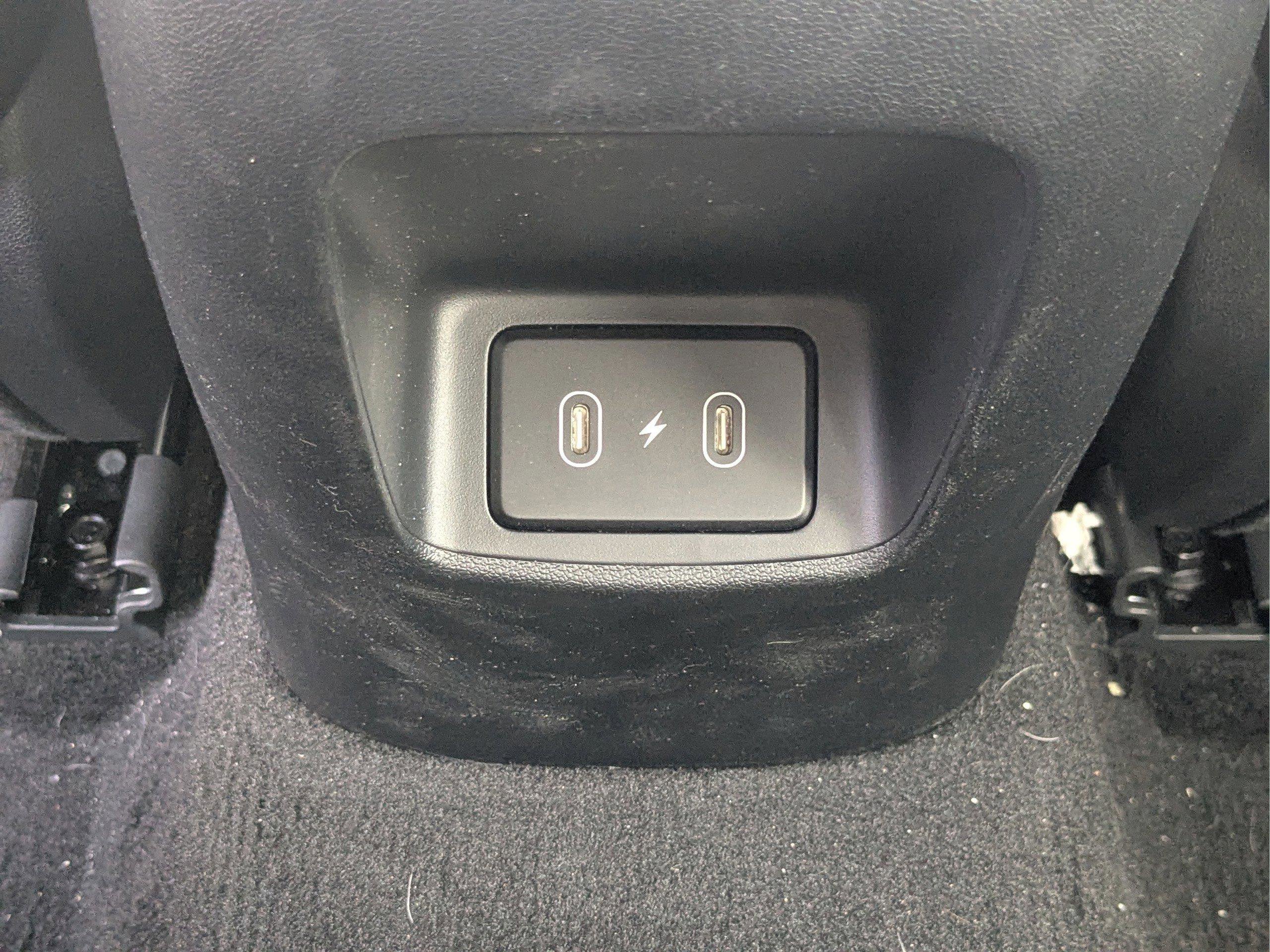 New 2025 Hyundai Elantra SEL FWD image 10