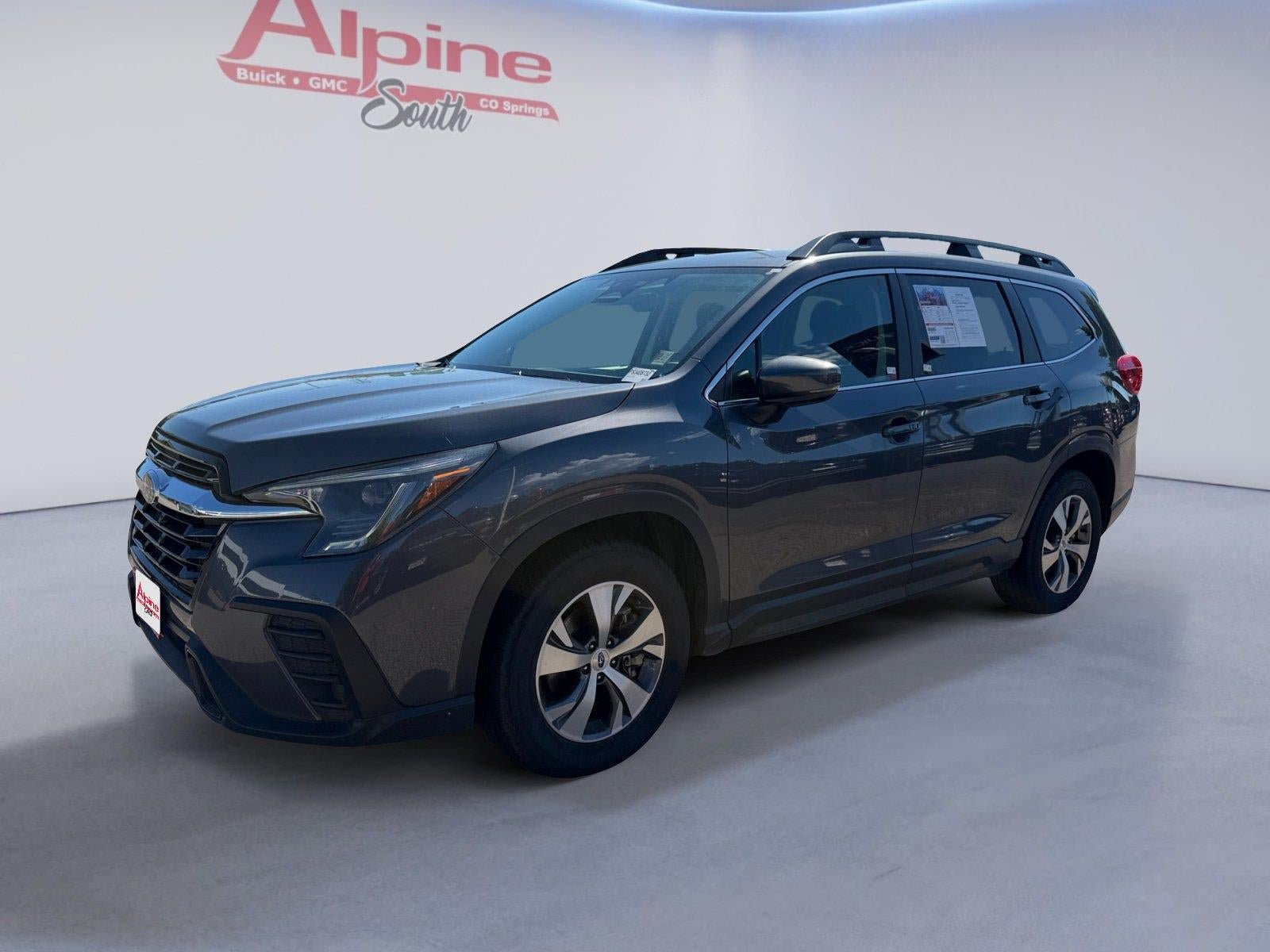 Used 2025 Subaru Ascent Premium AWD/4WD image 1