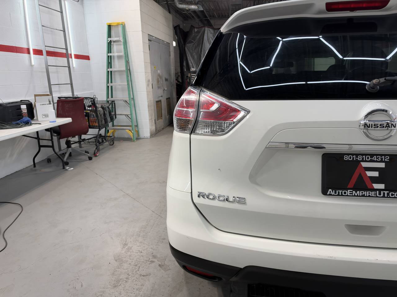 Used 2016 Nissan Rogue SL AWD/4WD image 7