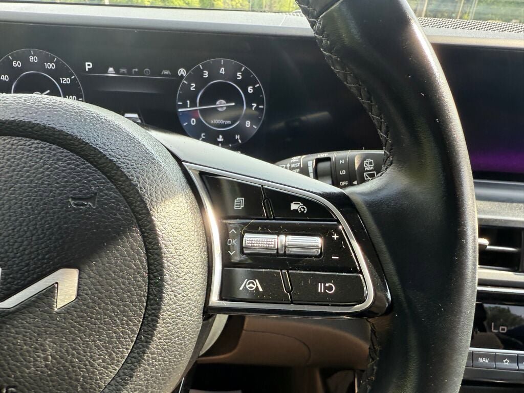 Used 2024 Kia Seltos S FWD image 15