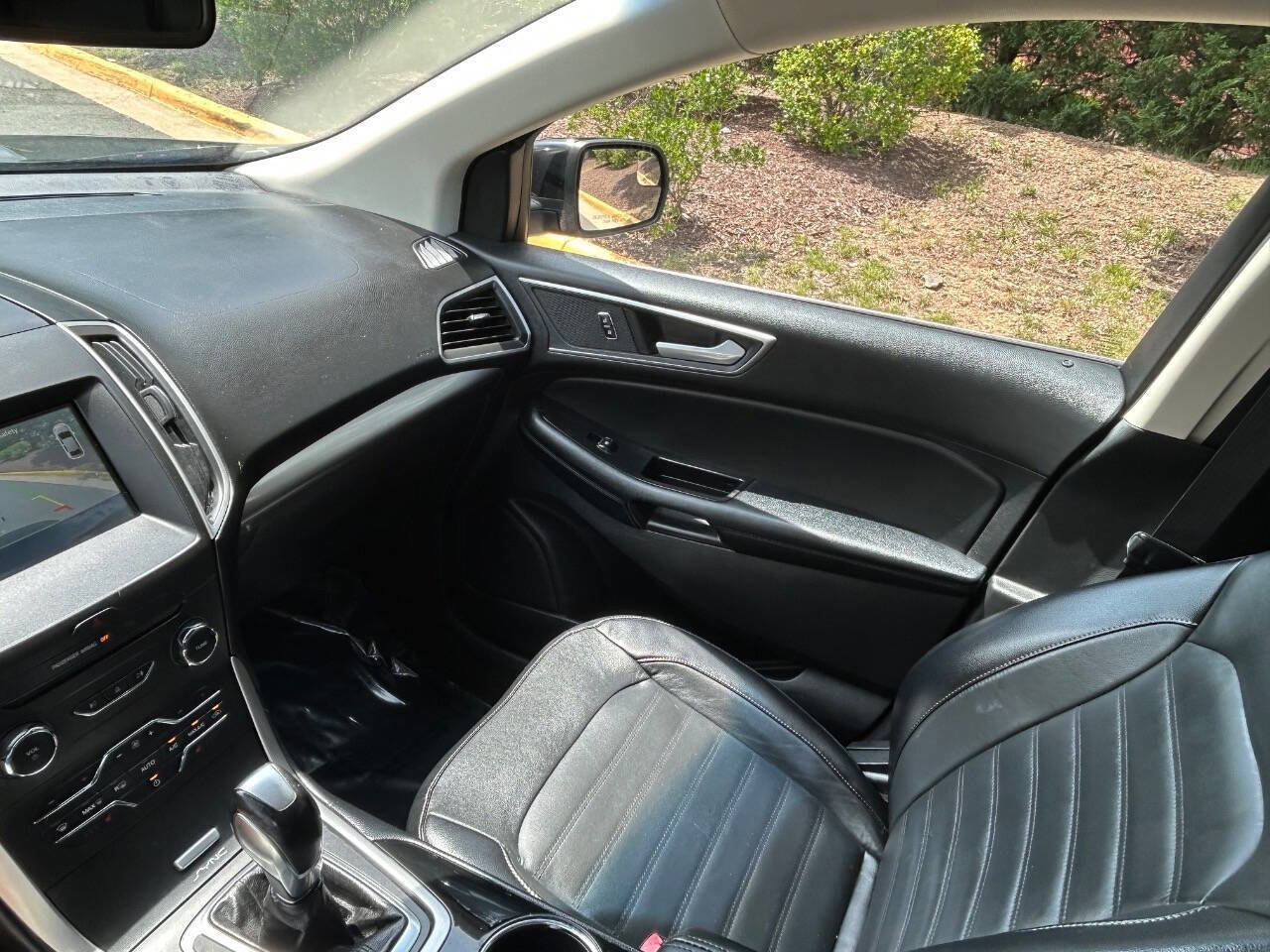 Used 2017 Ford Edge SEL w/ Equipment Group 201A image 16