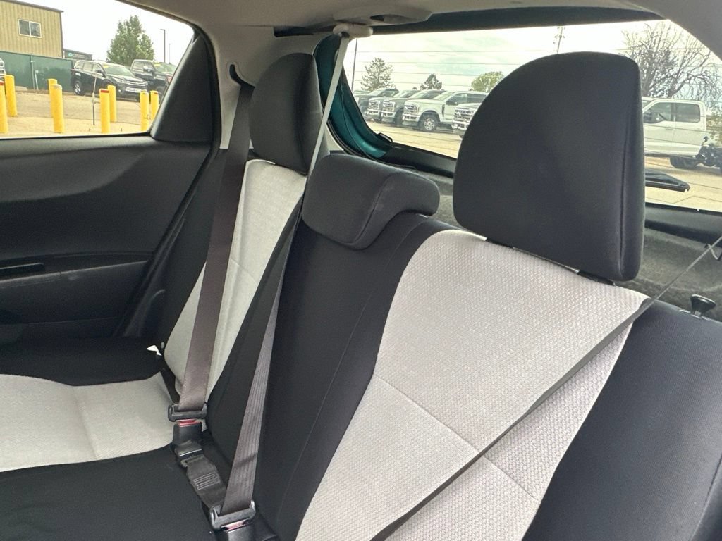 Used 2012 Toyota Yaris LE FWD image 19