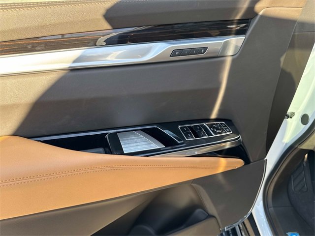 New 2026 Cadillac Escalade Luxury w/ Touring Package image 16