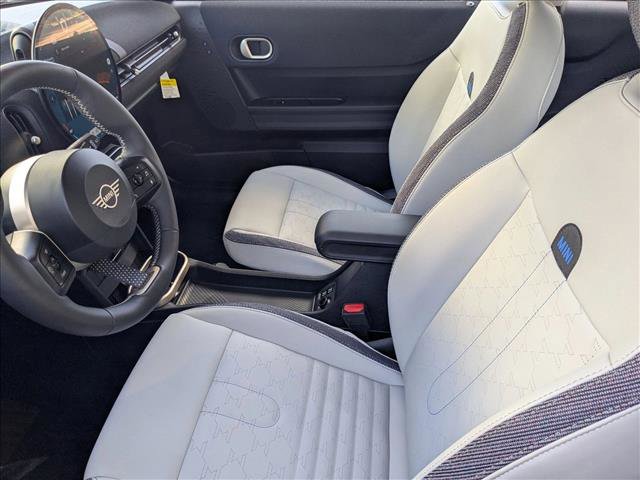 Used 2025 MINI Cooper S image 15