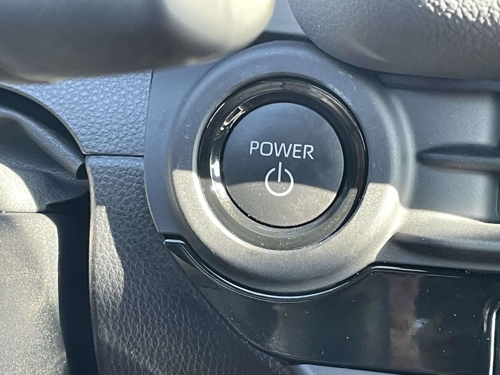 Used 2026 Toyota Crown Platinum AWD/4WD image 37