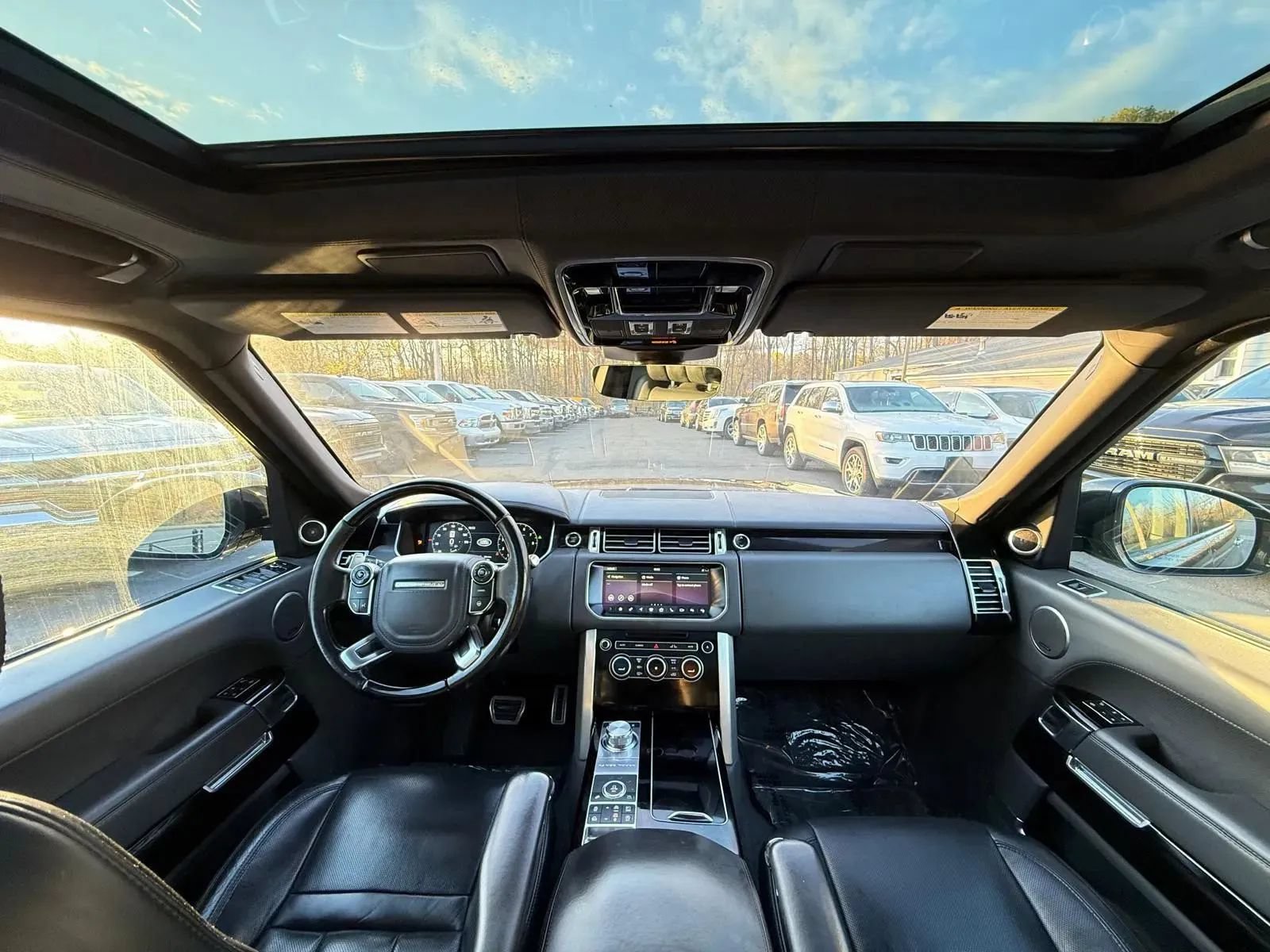 Used 2017 Land Rover Range Rover LWB SV Autobiography AWD/4WD image 29