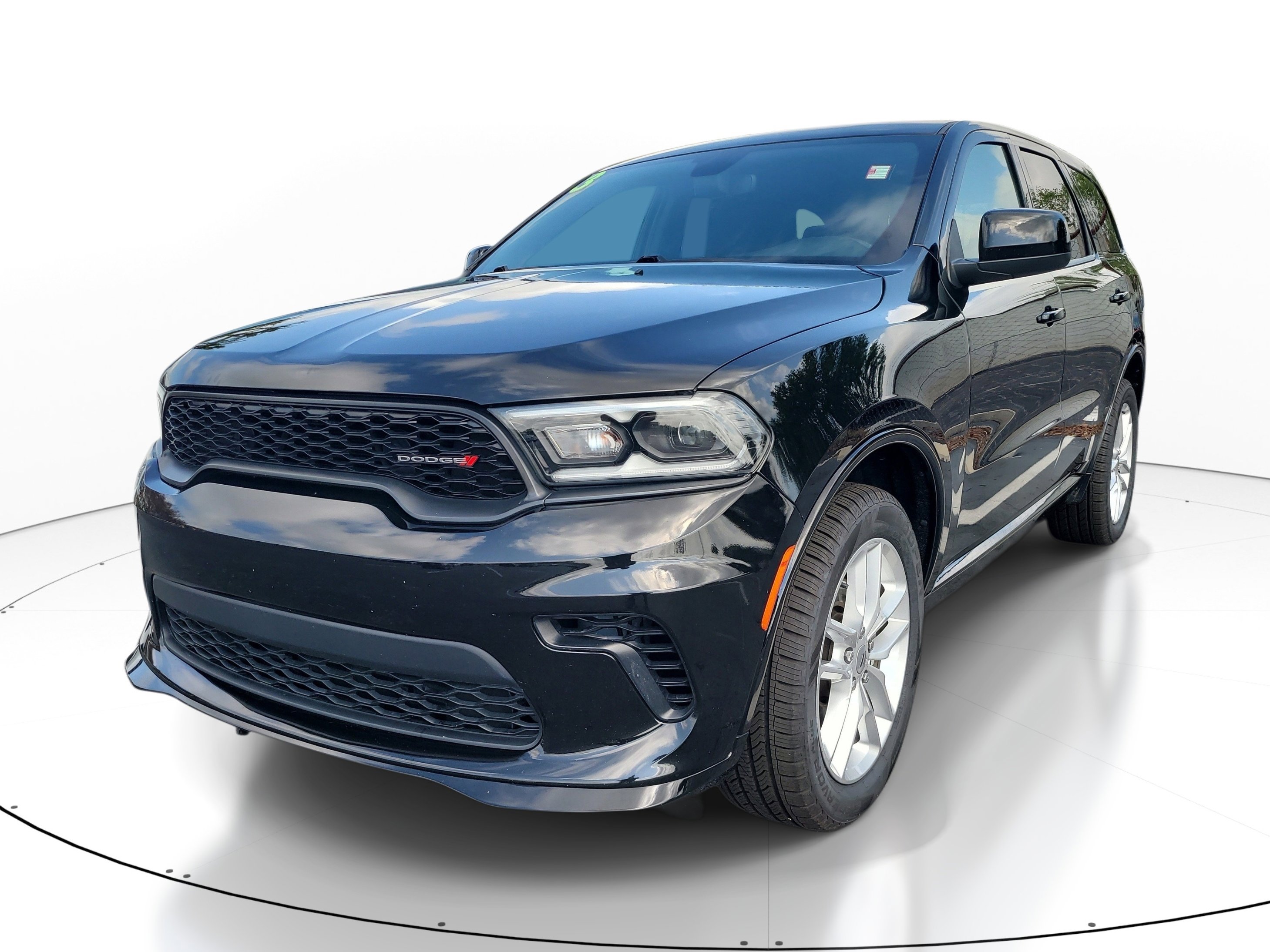 Used 2023 Dodge Durango GT image 3