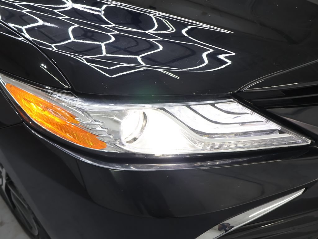 Used 2024 Toyota Camry XLE FWD image 28