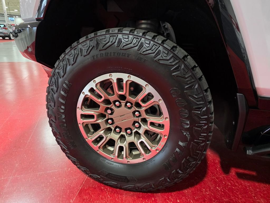 New 2024 GMC Hummer EV 2X w/ Extreme Off-Road Package AWD/4WD image 12