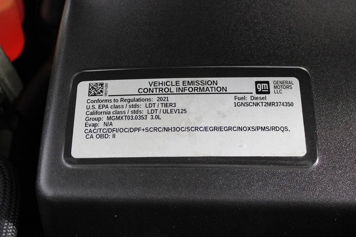 Used 2021 Chevrolet Tahoe LT w/ Rear Media and Nav Package RWD image 43