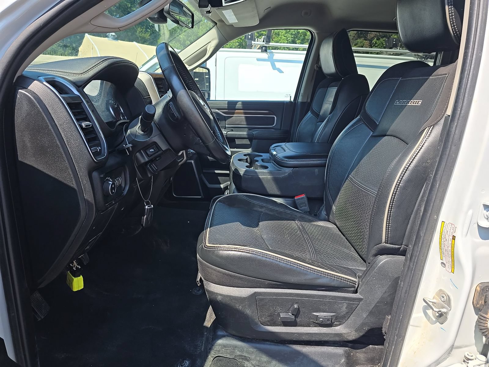 Used 2024 RAM 2500 Laramie AWD/4WD image 7