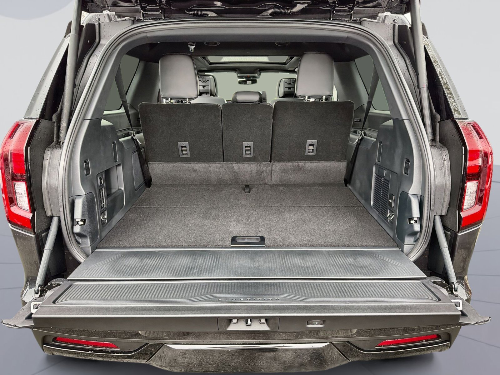 New 2026 Ford Expedition Max Platinum AWD/4WD image 24