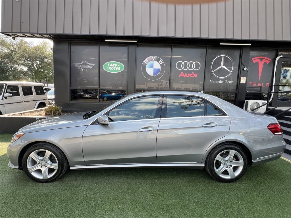 Used 2014 Mercedes-Benz E 350 4MATIC Sedan w/ Premium 1 Package image 7