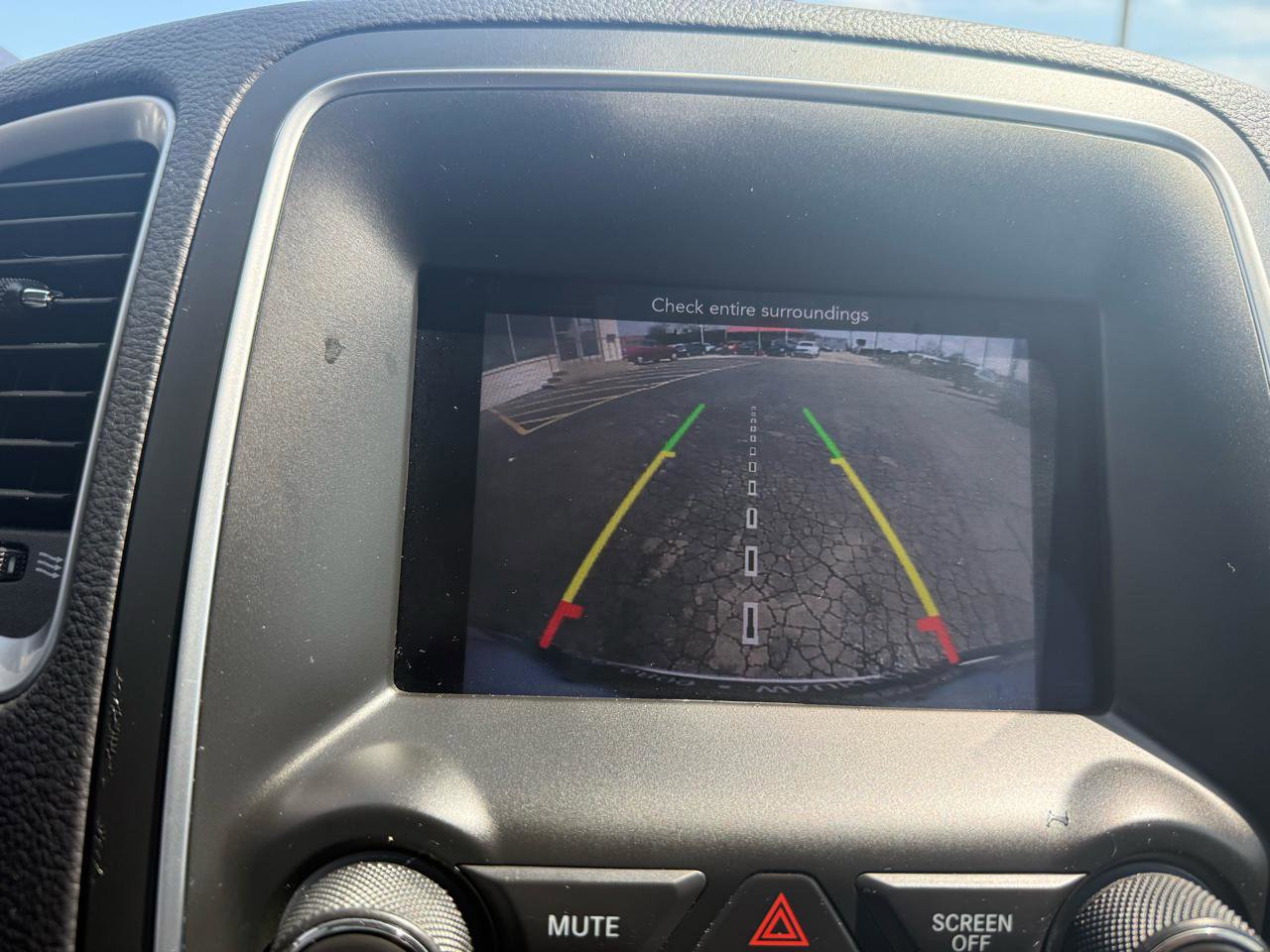 Used 2019 Dodge Durango SXT AWD/4WD image 21