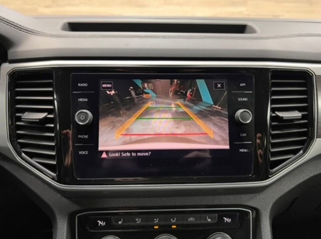 Used 2018 Volkswagen Atlas SEL AWD/4WD image 11