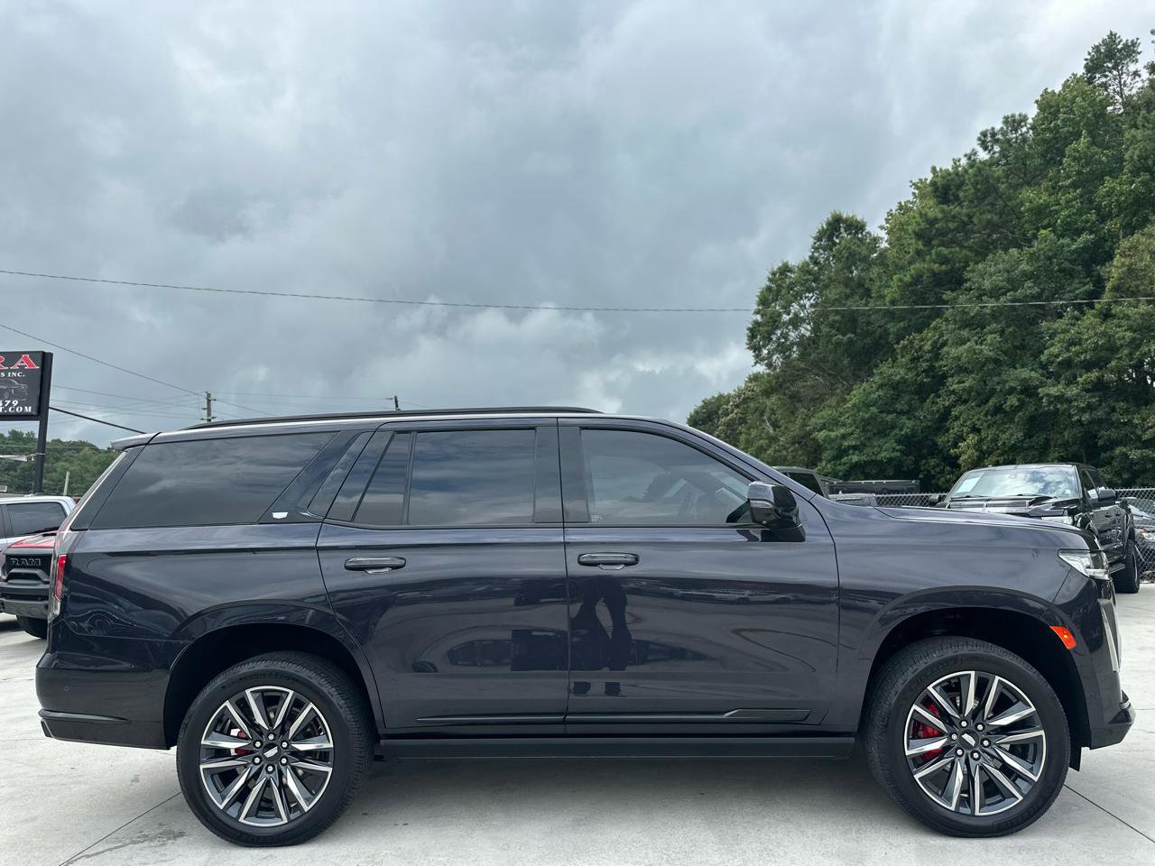 Used 2022 Cadillac Escalade Sport Platinum AWD/4WD image 8