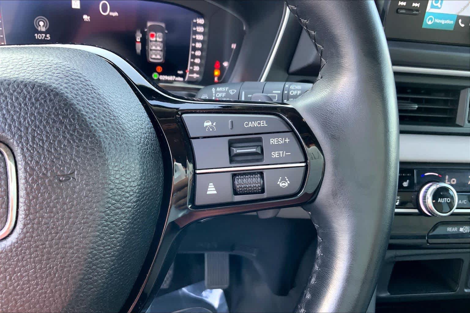 Used 2023 Honda Pilot Elite image 24
