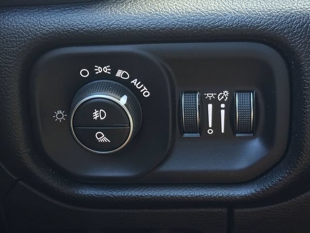 Used 2019 RAM 1500 Big Horn AWD/4WD image 21