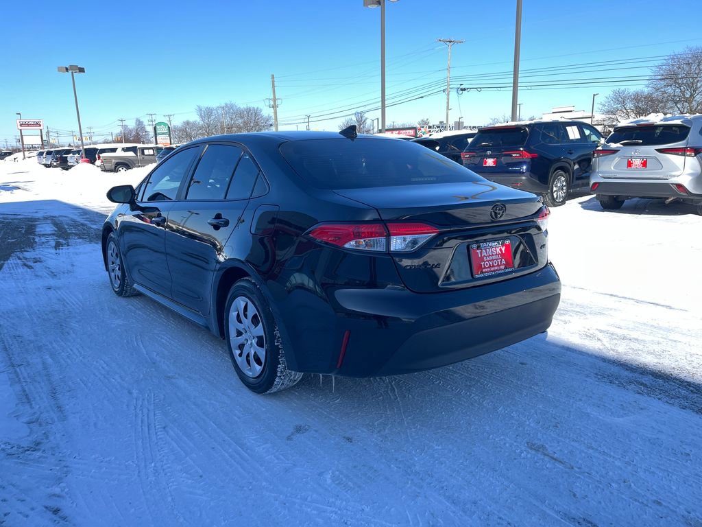 Certified 2025 Toyota Corolla LE image 3