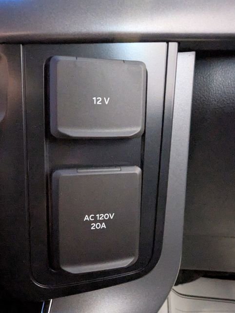 New 2025 Ford F150 XLT w/ Equipment Group 302A MID image 28