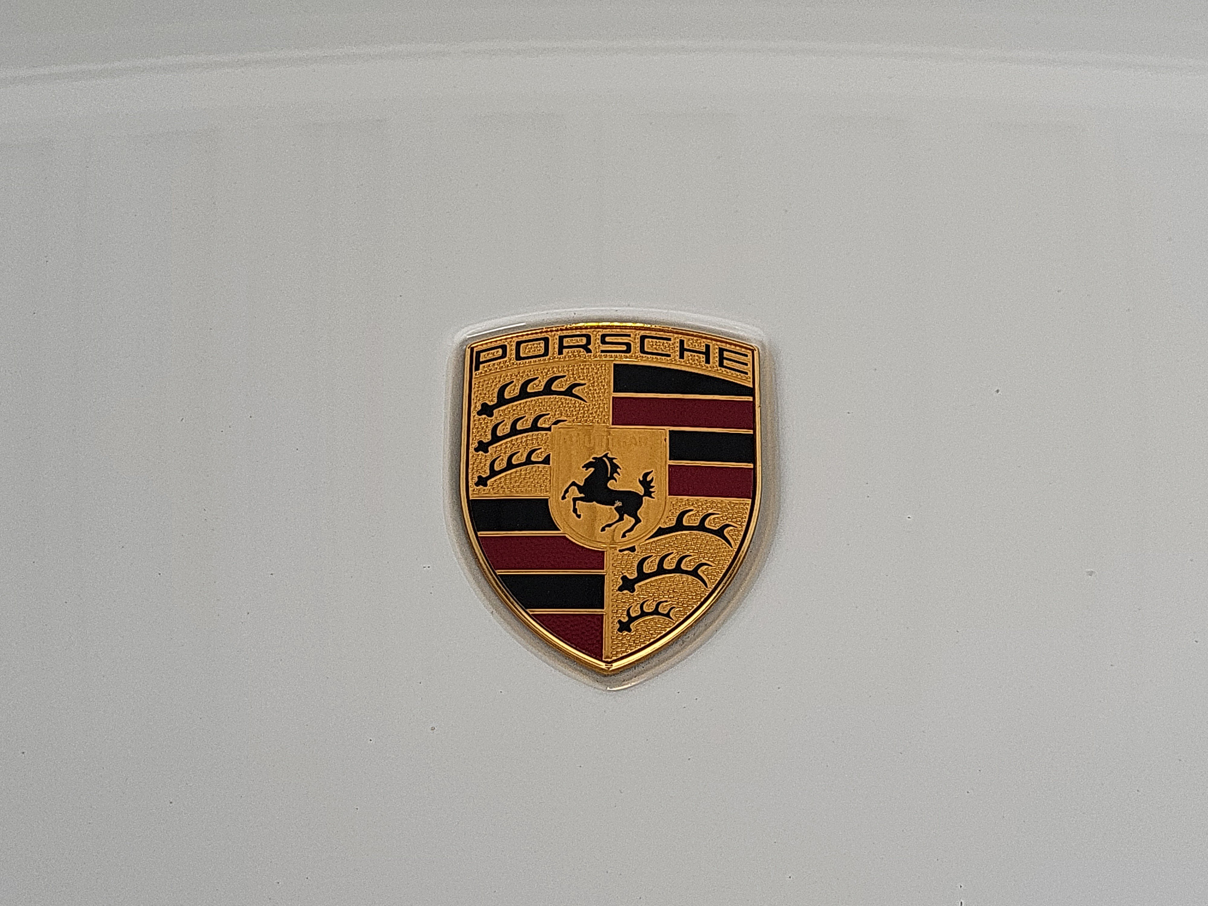 Certified 2026 Porsche Macan AWD/4WD image 12