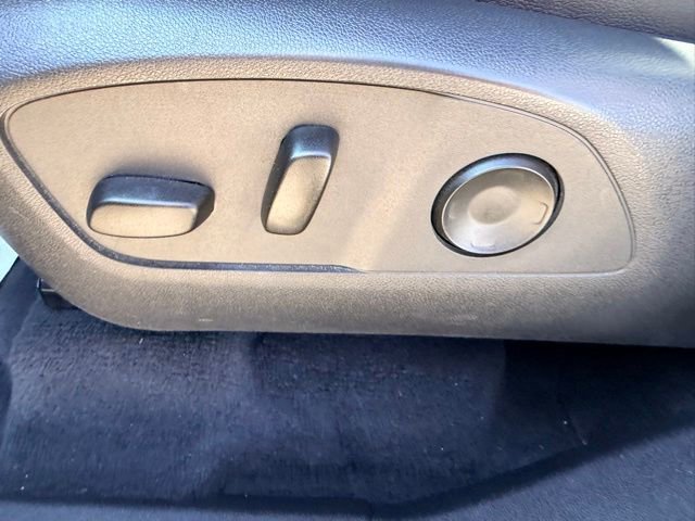 Used 2025 Chevrolet Traverse High Country AWD/4WD image 18