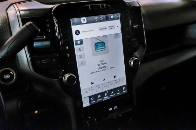 Used 2024 RAM 3500 Tradesman w/ Chrome Appearance Group image 23