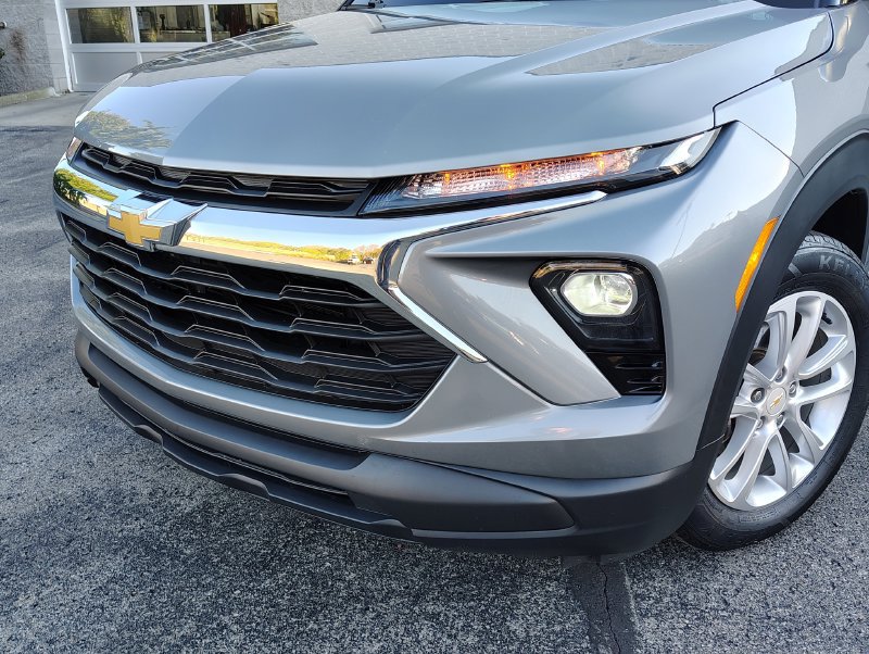 Certified 2024 Chevrolet TrailBlazer LS FWD image 2