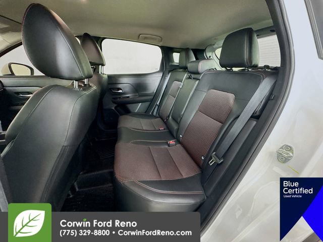 Used 2025 Nissan Kicks SR image 26