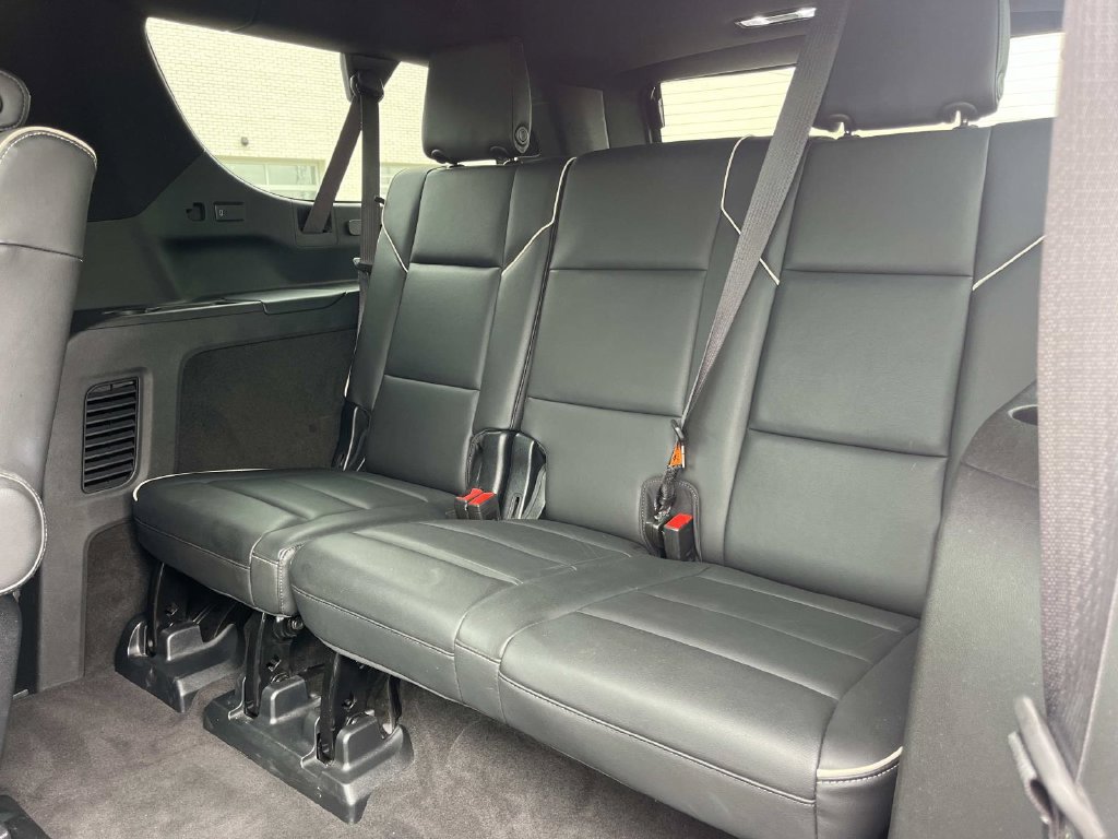 Used 2023 Cadillac Escalade ESV Sport w/ Touring Package AWD/4WD image 18