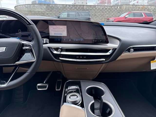 New 2026 Cadillac Lyriq Signature Sport image 17